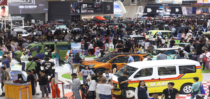 Penjualan Otomotif Hampir Pasti Gagal Target