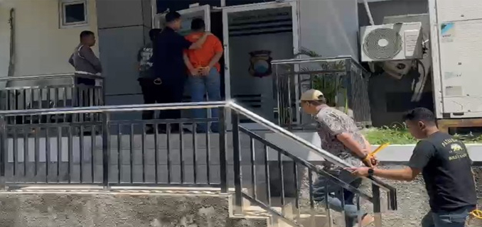 Aplikasi Matel Curi Data Nasabah Viral, 2 Pelaku Ditangkap Di Gresik