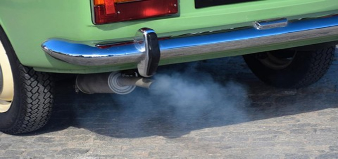 Eropa Pertimbangkan Tunda Kiamat Mobil Bensin