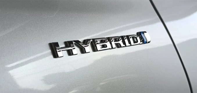 Pabrikan Jepang Nggak Bisa Terus-terusan Ngotot Dengan Mobil Hybrid